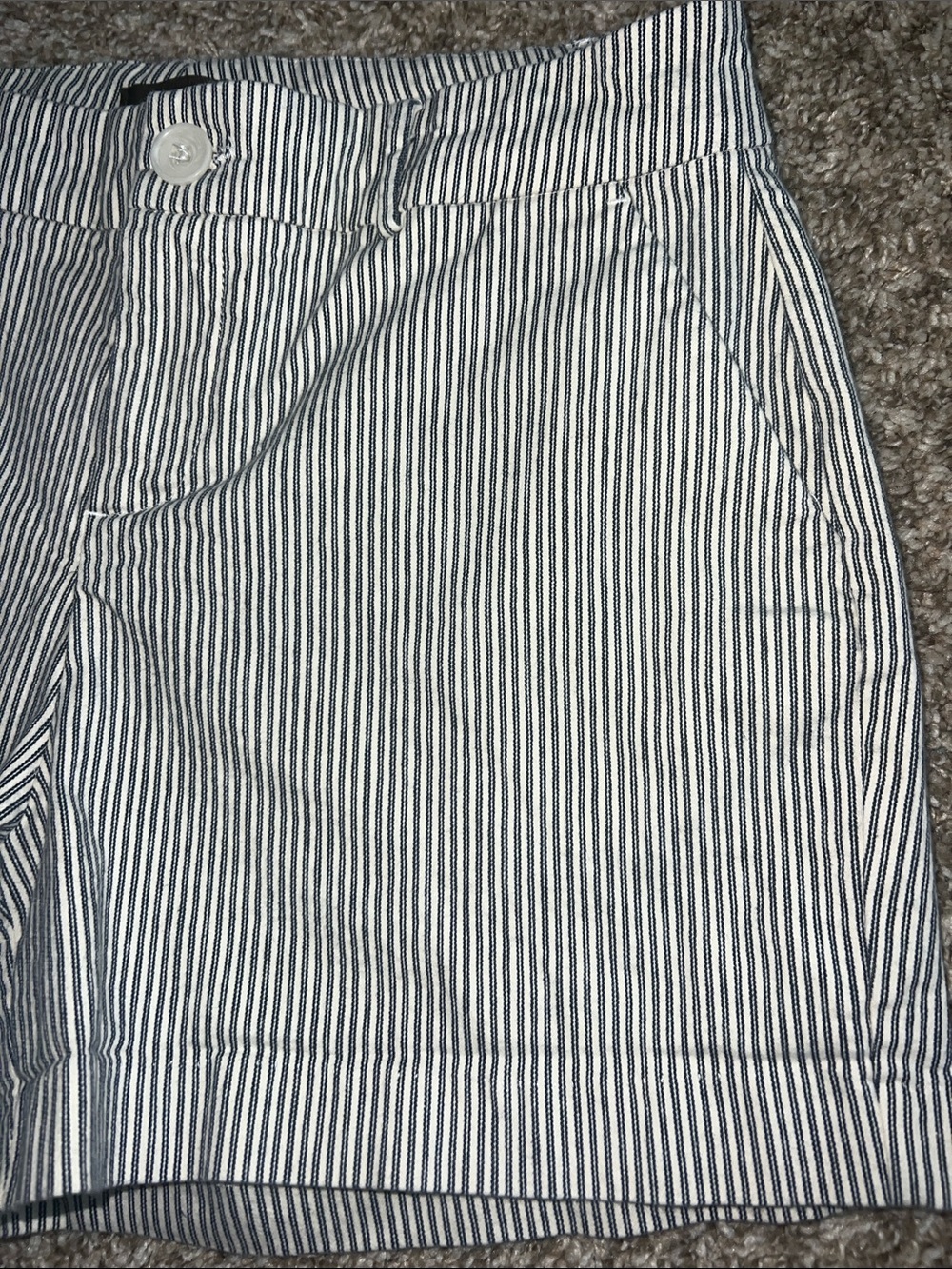 NWOT! 🇺🇸 Crosby. Navy & White Striped Cotton Blended Women's Shorts - size 8! - Picture 4 of 15